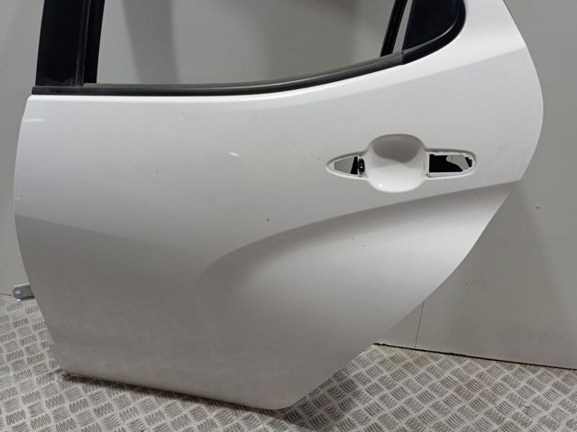 Comprar 67004K0060 Toyota Puerta trasera izquierda