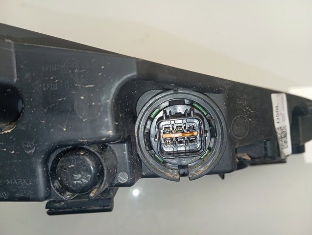 Luz diurna izquierda 92207J9500 Hyundai/Kia