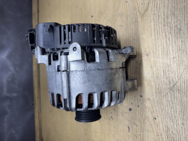 Alternador del motor Peugeot/Citroen 9815683280 precio, desde 535,79 EUR