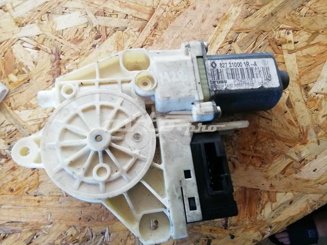 Motor eléctrico, elevalunas, puerta trasera izquierda RENAULT 827310001R