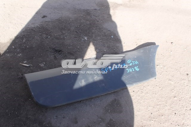 Moldura de salpicadera trasera derecha A9066905882 Mercedes