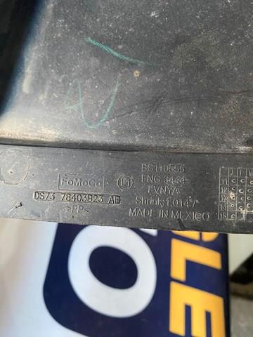 DS7378403B23AE Ford Refuerzo de parachoques trasero