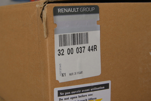 320003744R Renault (RVI) Árbol cardán