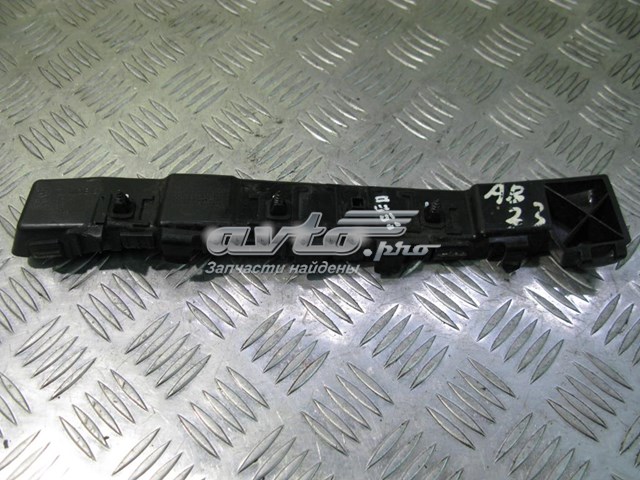 866131H200 Hyundai/Kia soporte de parachoques trasero izquierdo