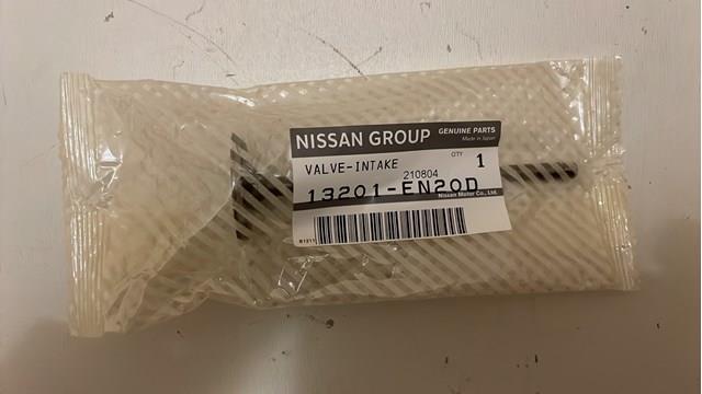 13201EN20D Nissan válvula de admisión