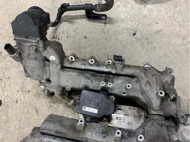  LF00052 Mercedes