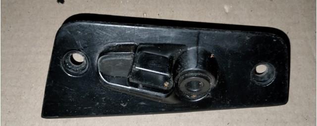 Asegurador puerta corrediza, en carrocería, inferior VAG 7H0843639E