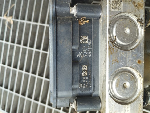 Bloque hidráulico ABS Renault (RVI) 476605297R precio, desde 255,55 EUR