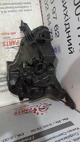 Faro derecho PEUGEOT 9830649280