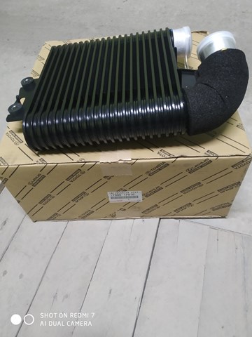 Radiador de intercooler Toyota Land Cruiser 100 (J10)