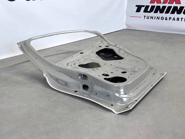 Puerta trasera derecha Mazda BDY07202XC precio, desde 385,74 EUR