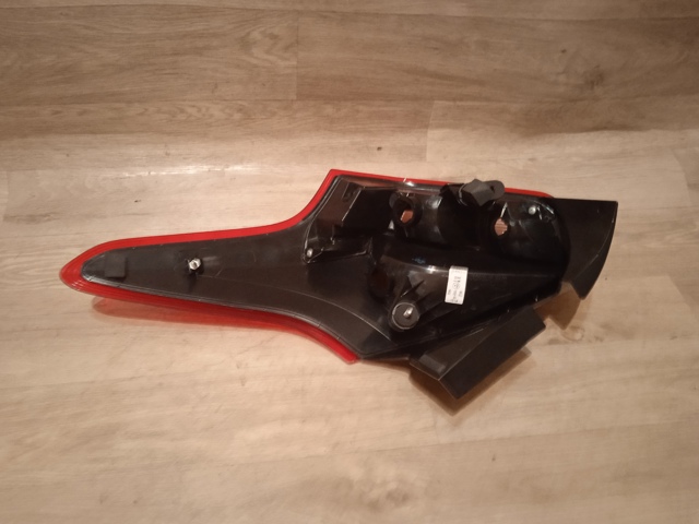 Comprar 32C287E Polcar Piloto trasero izquierdo