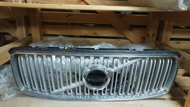 Rejilla delantera Volvo 32228108 precio, desde 214,92 EUR