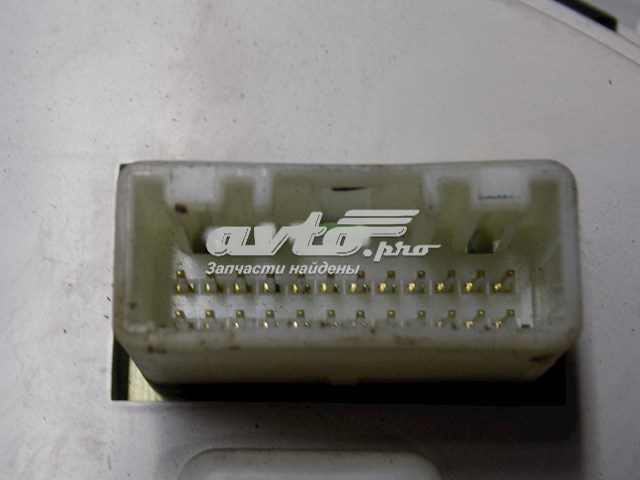 8100B451 Mitsubishi Tablero de instrumentos
