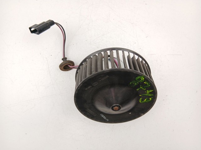 96FW18565AF Ford Ventilador de habitáculo