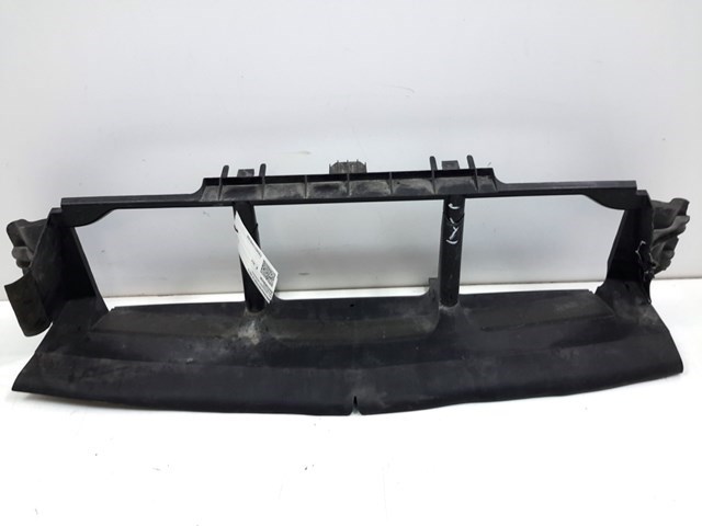 A4475050430 Mercedes Deflector de aire inferior del radiador