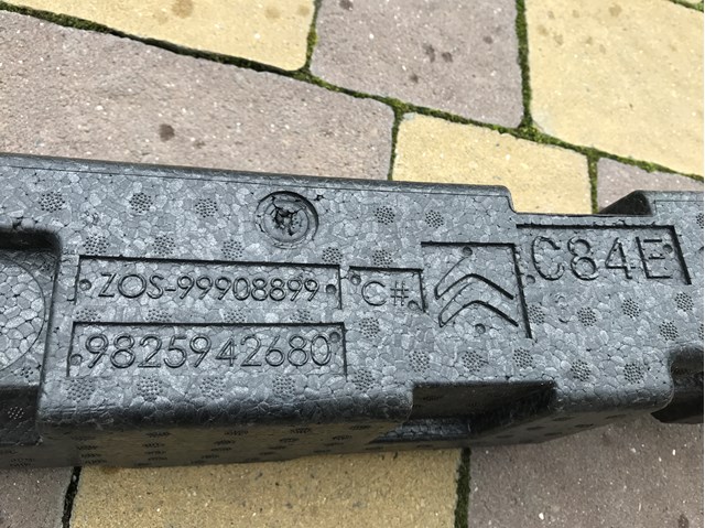  Peugeot/Citroen 9825942680