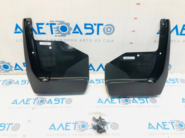 PU06047111P1 Toyota Juego de guardabarros delanteros y traseros