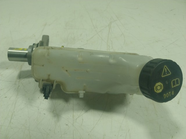 Comprar 460113196R Renault (RVI) Cilindro maestro de frenos