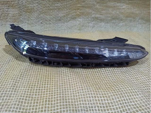 92208J9500 Hyundai/Kia Luz diurna derecha