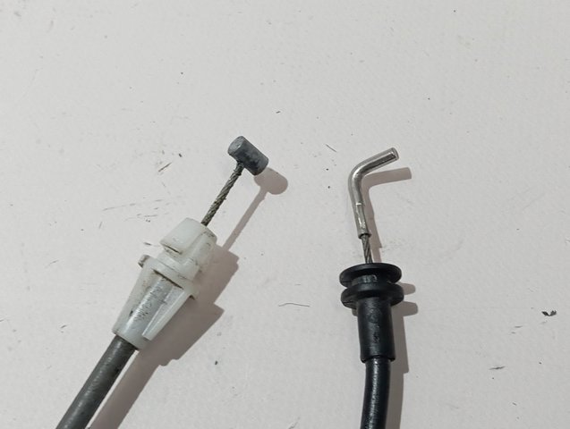 Cerradura de puerta delantera derecha 1677681380 Peugeot/Citroen