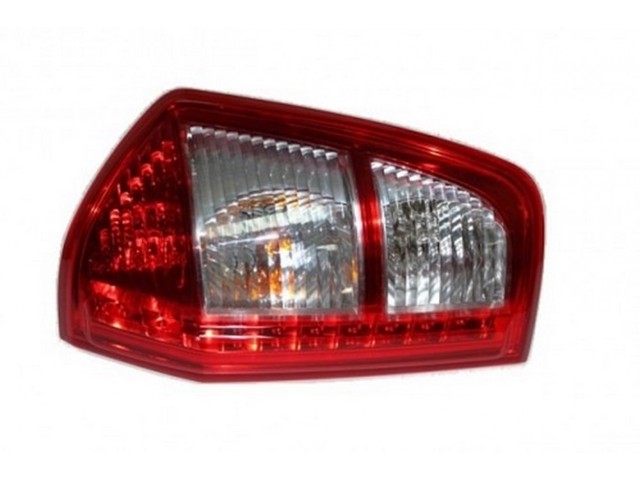 Comprar Piloto trasero derecho Chery Tiggo FL 