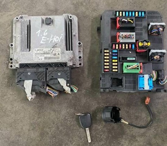 9806460480 Peugeot/Citroen Centralina Del Motor
