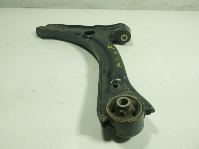 2549330 Ford Brazo inferior derecho de la suspensión delantera