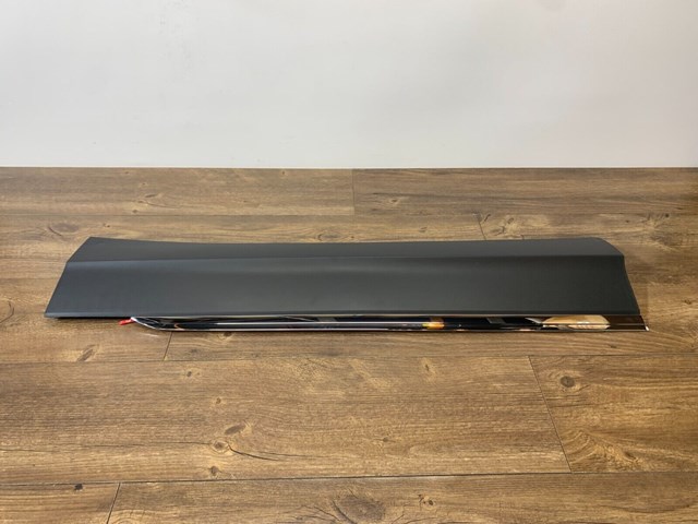 Moldura de puerta delantera derecha 5NL854940F9B9 VAG