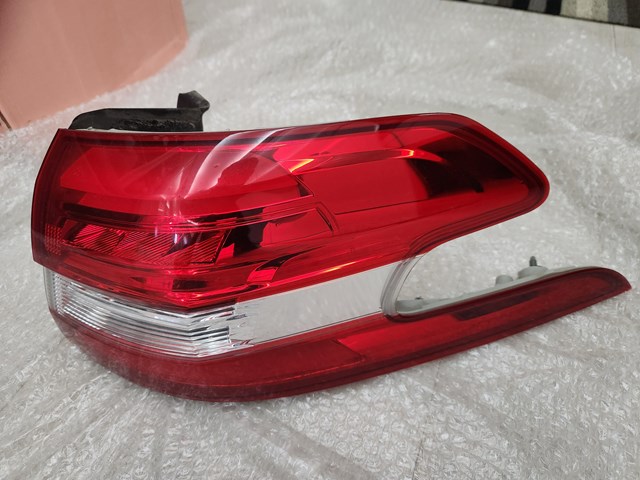 9678093880 Peugeot/Citroen Piloto trasero exterior derecho