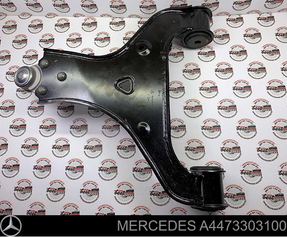  Mercedes A4473303100