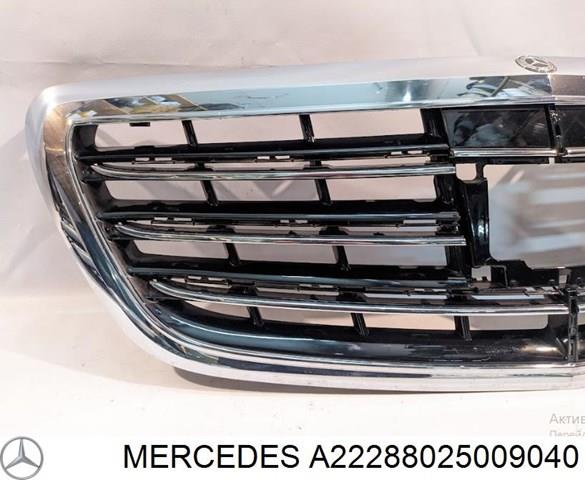 A22288025009040 Mercedes