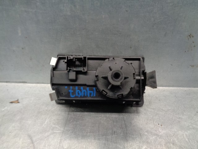 A1645453004 Mercedes Interruptor de luces en el tablero