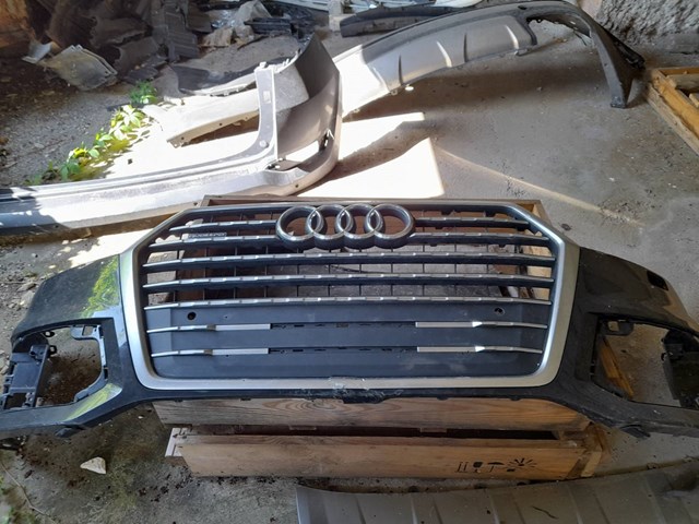 4M0807065BGRU VAG Paragolpes delantero