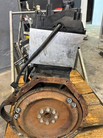 646811OM646 Mercedes Motor completo