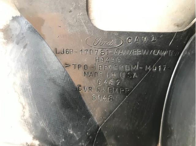 Parachoques trasero LJ6Z17K835AA Ford