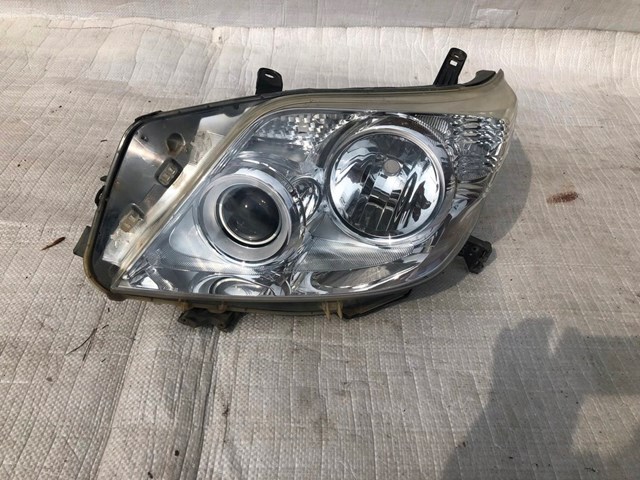 Comprar 8117060L70 Toyota Faro delantero izquierdo