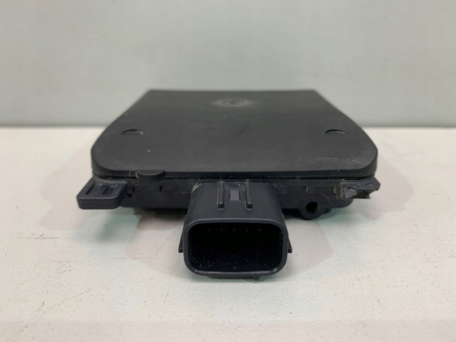 Sensor de ángulo muerto trasero Volvo 32286570 precio, desde 368,19 EUR