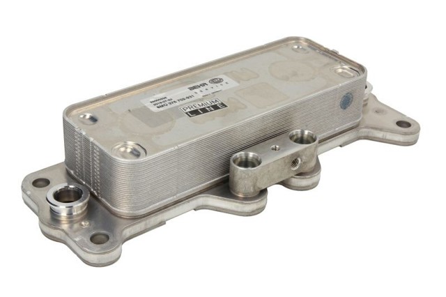Radiador de refrigeración de la transmisión MAN 81325600084 precio, desde 236,43 EUR
