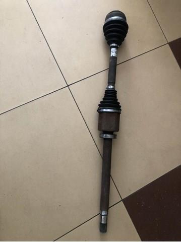 Junta homocinética interna delantera derecha A9103301100 Mercedes