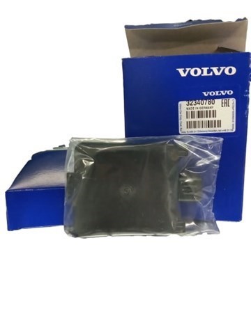 Sensor de ángulo muerto trasero Volvo 32340780 precio, desde 371,71 EUR