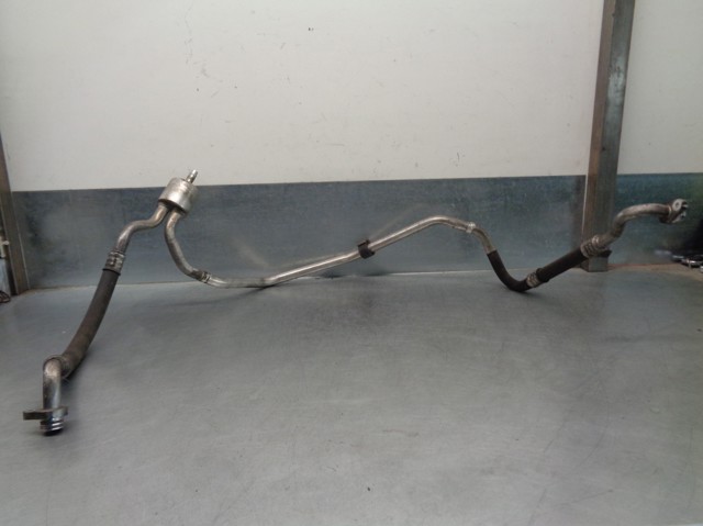 9684368380 Peugeot/Citroen Manguera de aire acondicionado, del evaporador trasero al compresor