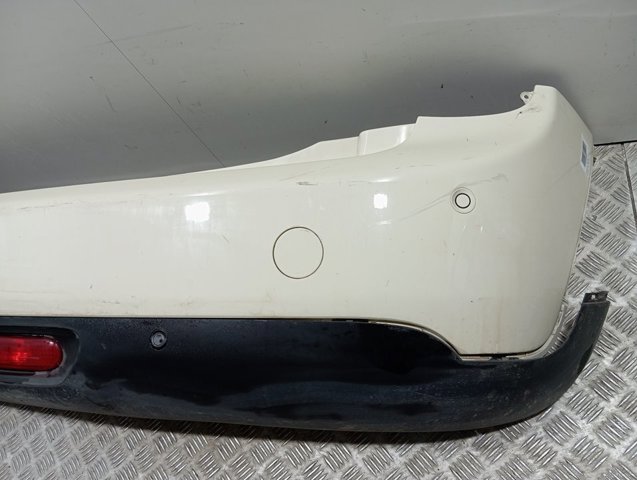 51127380024 BMW Defensa trasero
