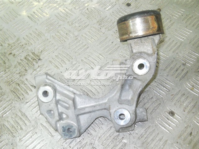 11710EE90C Nissan soporte, brazo tensor, correa poli v