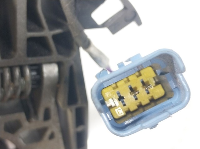 981608261T Peugeot/Citroen Manija exterior izquierda de puerta delantera