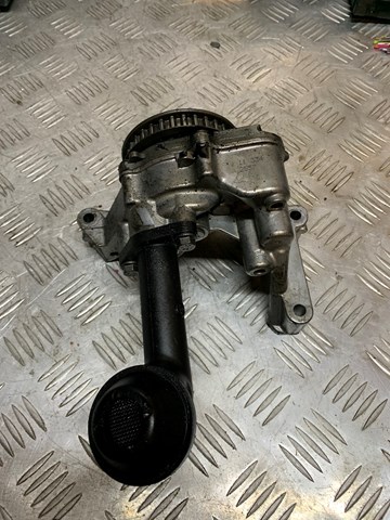 03L115105C VAG Bomba de aceite