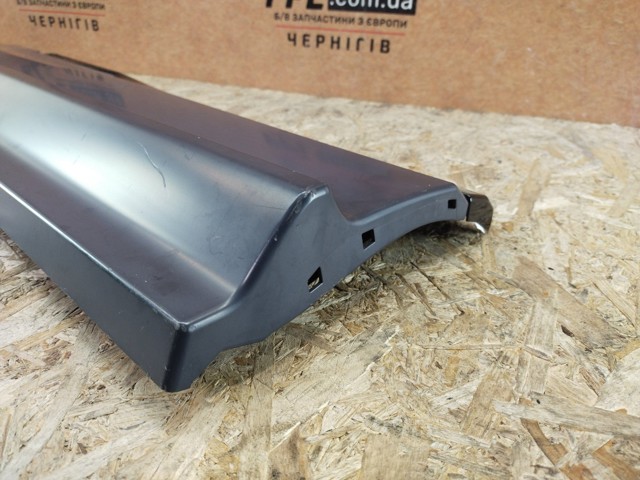 Moldura de puerta trasera derecha 4M0853970PGRU VAG