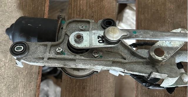 8250A153 Mitsubishi 