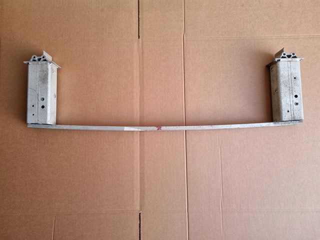 31387240 Volvo Subchasis delantero soporte motor delantero