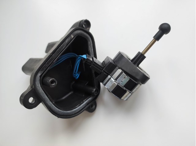 8352206 BMW Elemento de regulación, regulación del alcance de faros 